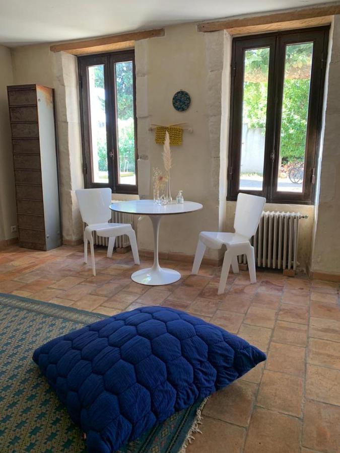 Bed and Breakfast Mas carita Cabannes Exterior foto